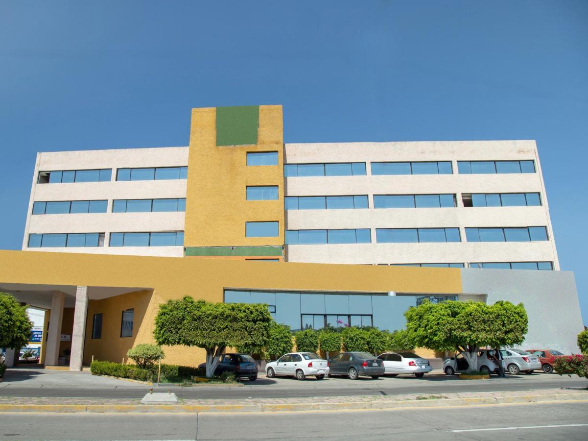 Capital O Hotel Casa Real Celaya Celaya (Guanajuato) Exterior foto